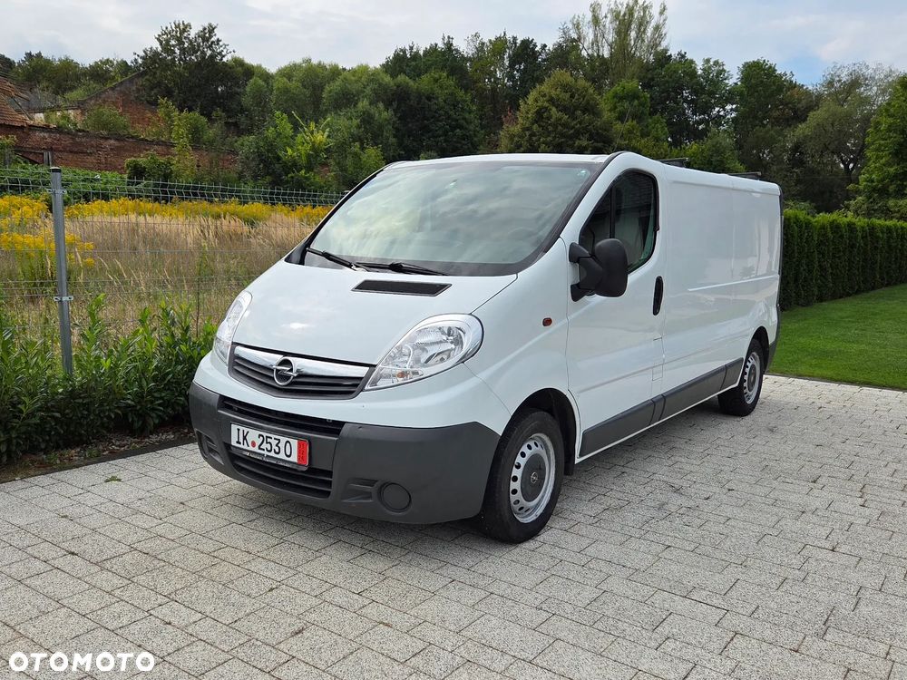 Opel VIVARO - 2