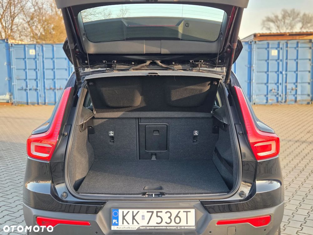 Volvo XC 40 T3 Geartronic Inscription - 34