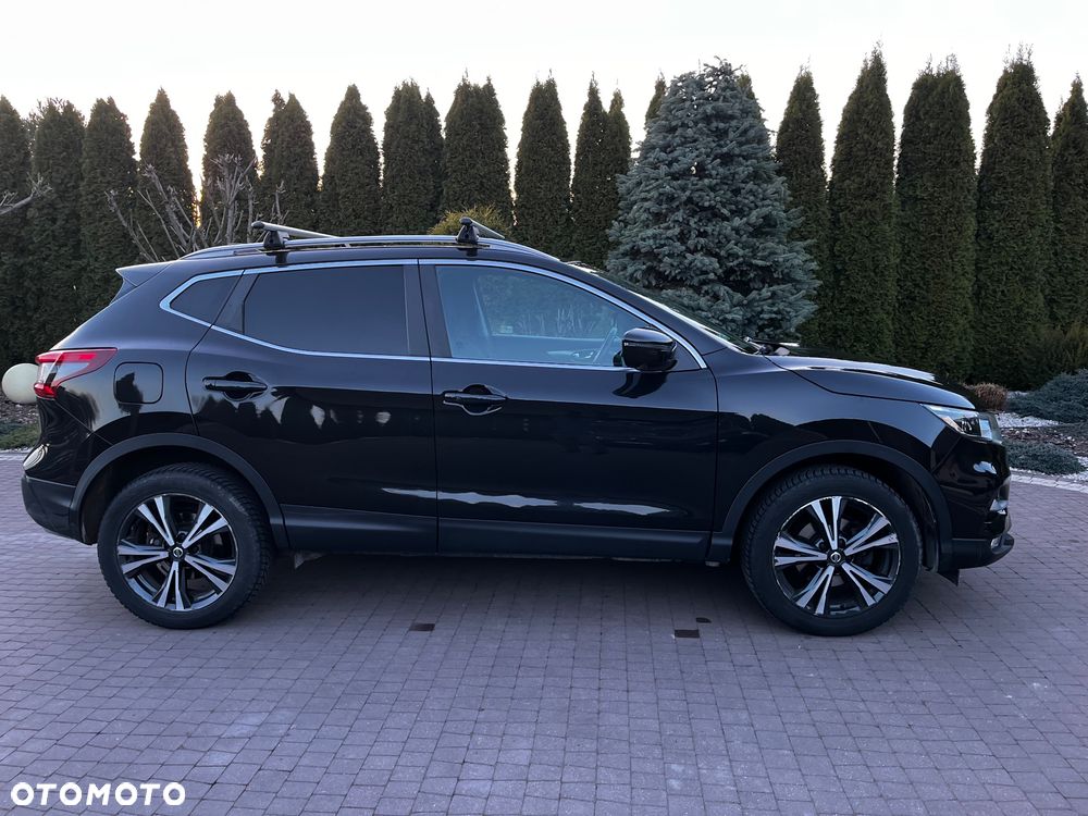 Nissan Qashqai 1.3 DIG-T N-Connecta - 4