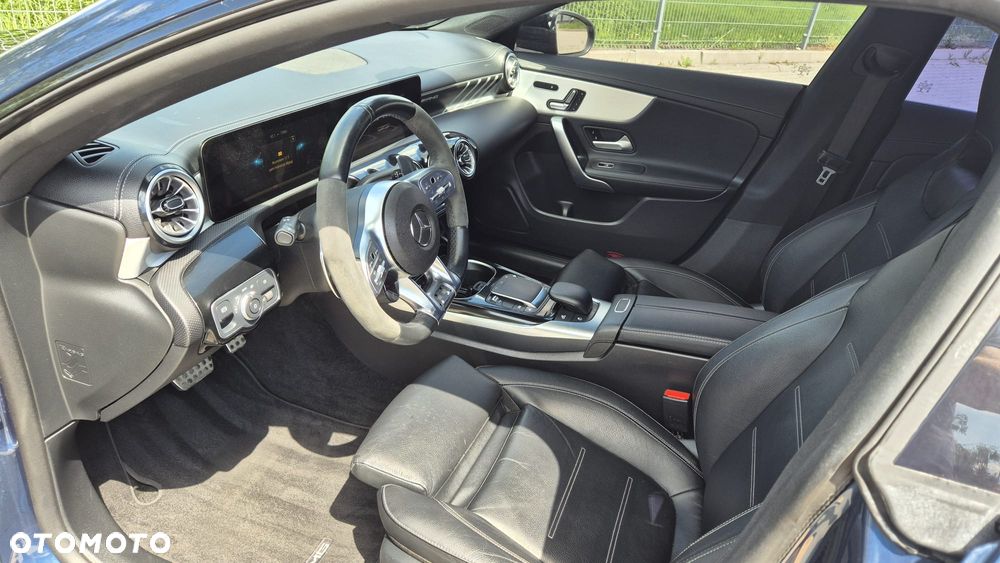 Mercedes-Benz CLA AMG 35 4-Matic 7G-DCT - 14
