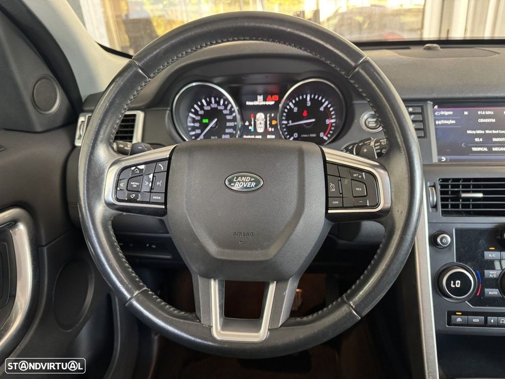 Land Rover Discovery Sport 2.2 SD4 HSE Luxury Auto — fotografia 9