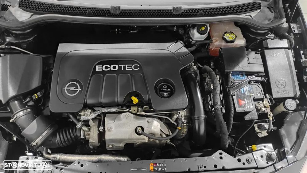 Opel Astra Sports Tourer - 40