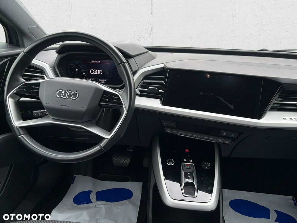 Audi Q4 e-tron - 18