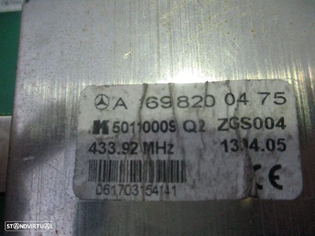 Modulo 1698200475 MERCEDES W169 2005 Módulo De Antena De Rádio - 1