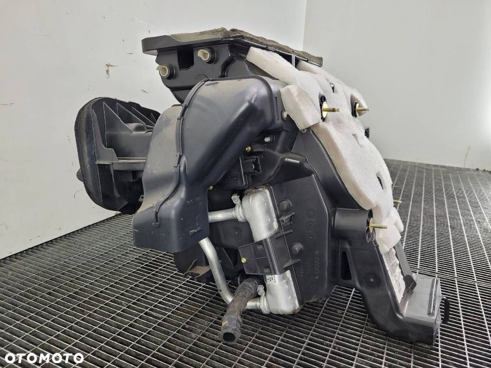 NAGRZEWNICA KLIMATYZACJI WENTYLATOR JEEP GRAND CHEROKEE IV WK2 P68110179AG - 2