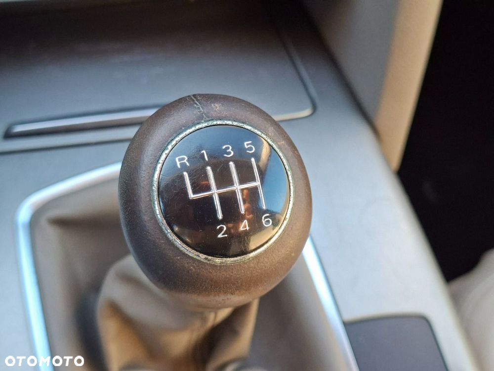 Audi A6 Avant 2.0 TDI - 22