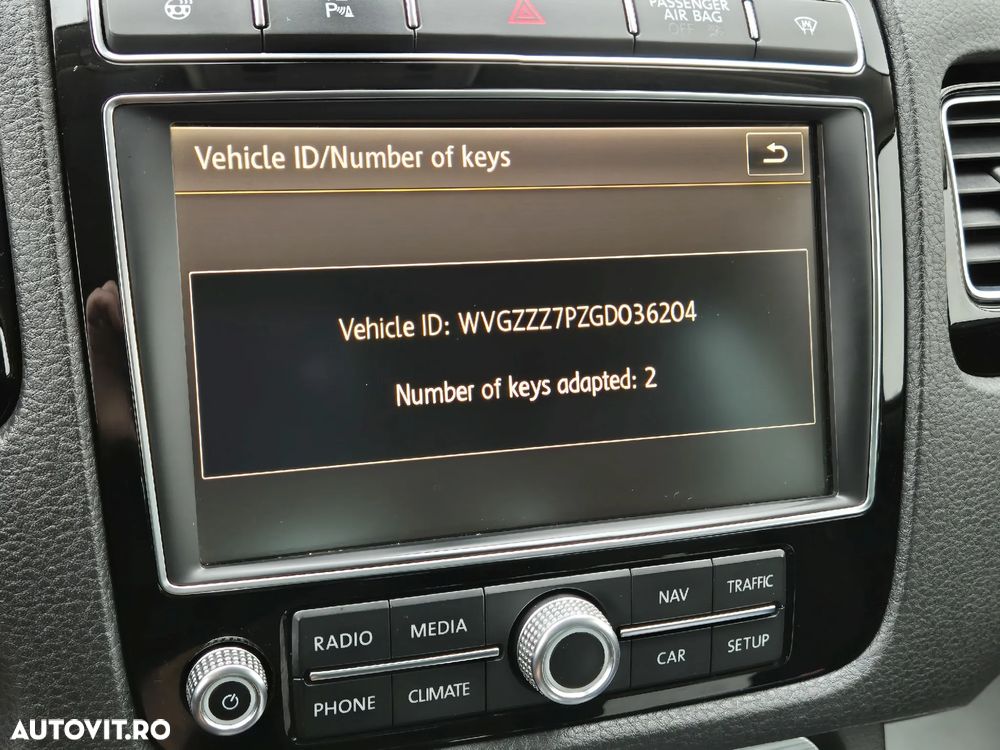 Volkswagen Touareg 3.0 V6 TDI BMT - 28