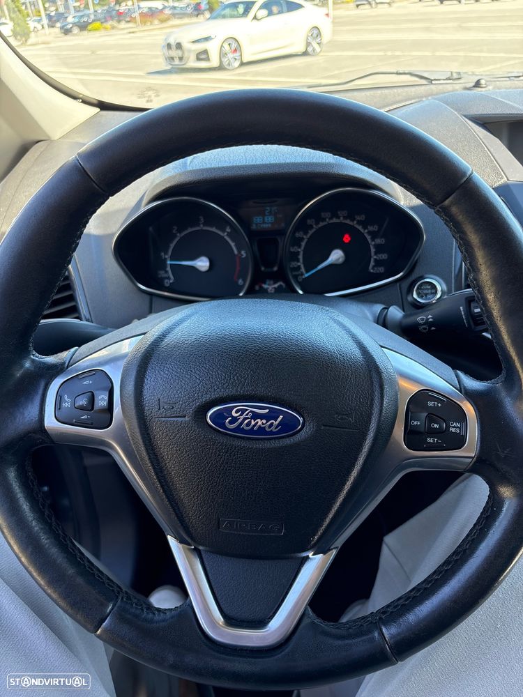 Ford EcoSport 1.5 TDCi Titanium - 13