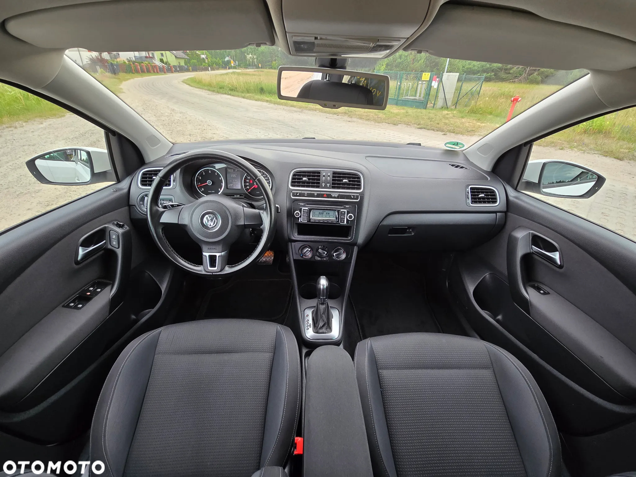 Volkswagen Polo 1.4 DSG Team - 28