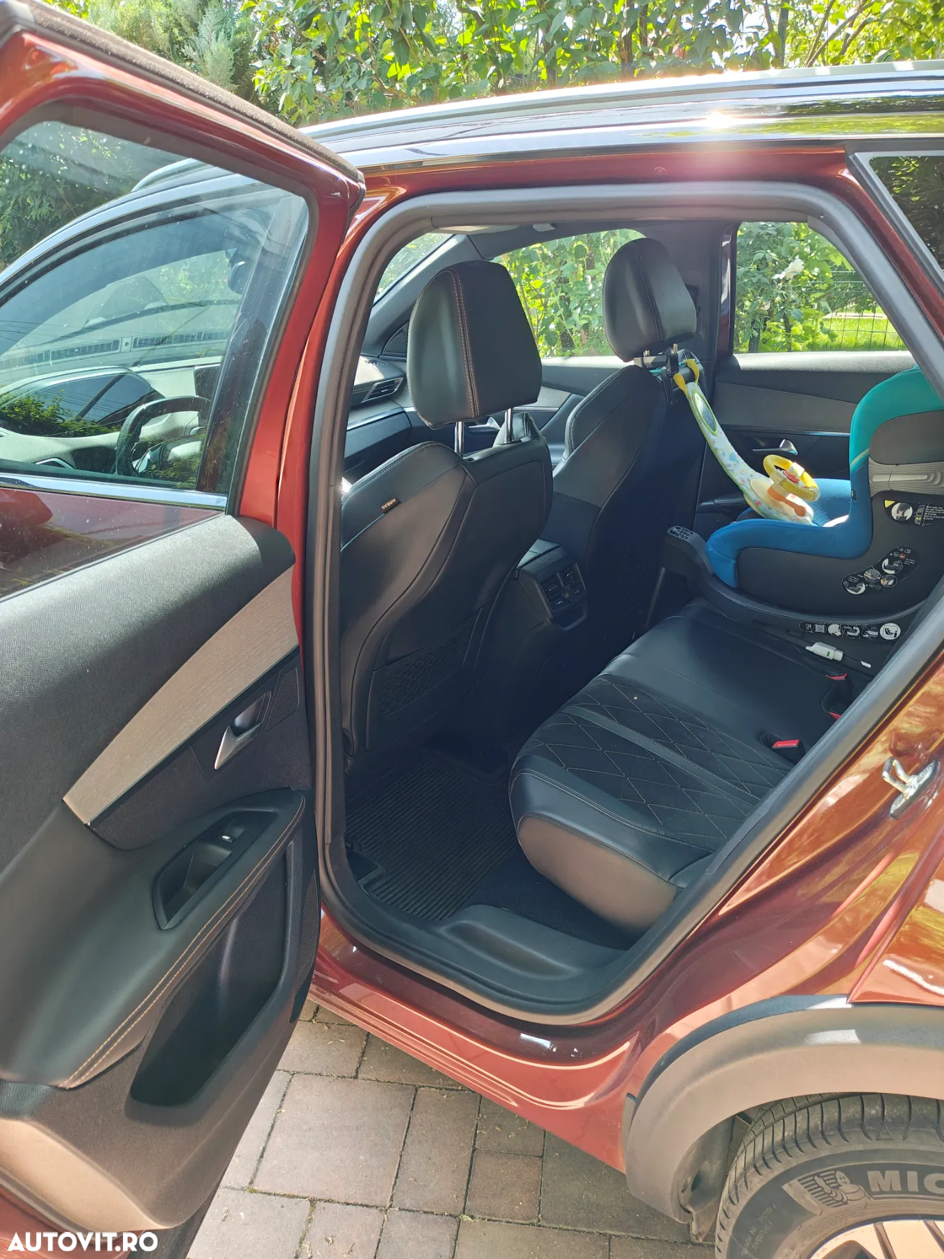 Peugeot 3008 2.0 BlueHDI S&S EAT8 GT - 10