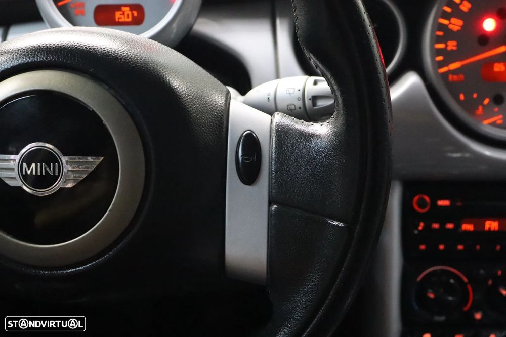 MINI 3 Portas One D Seven - 16