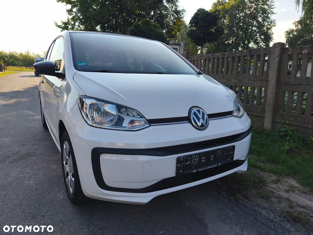 Volkswagen up! club - 24