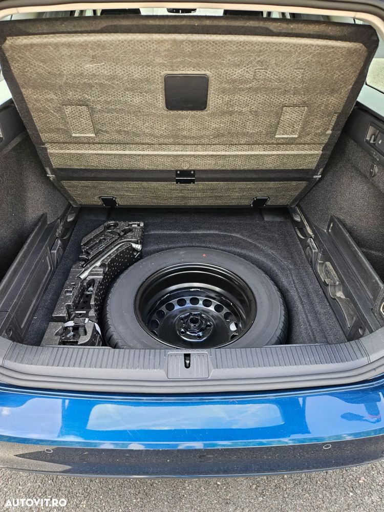 Volkswagen Passat 2.0 TDI SCR DSG Business - 20