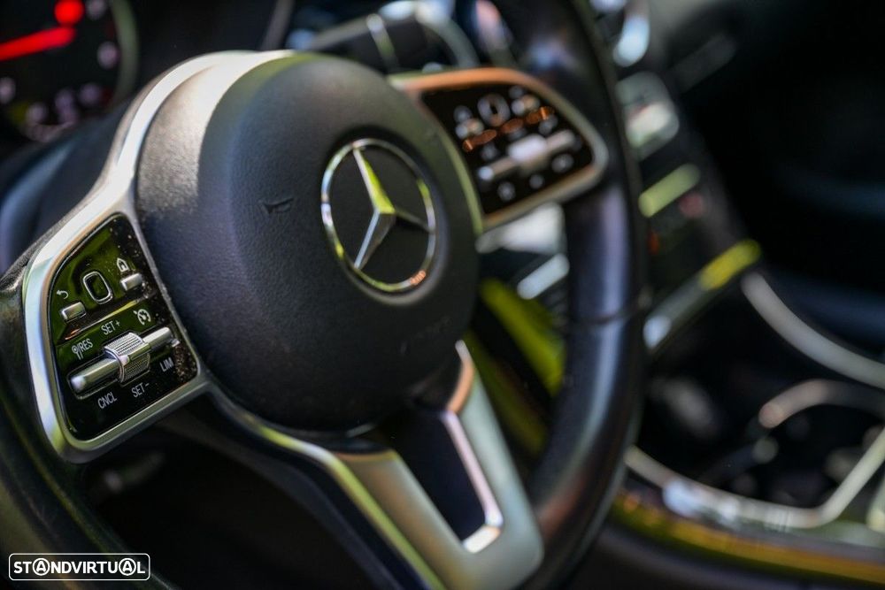 Mercedes-Benz C 200 - 33
