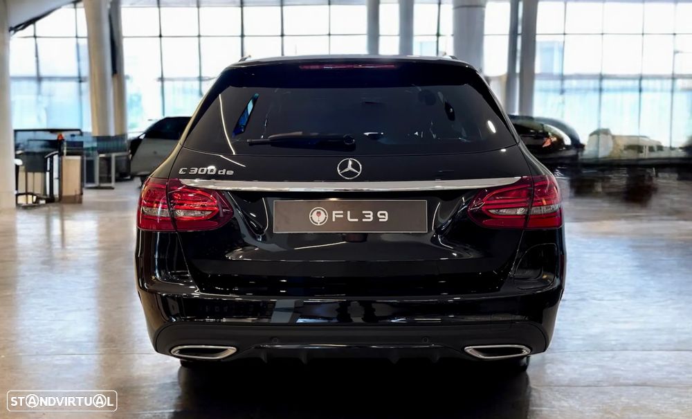 Mercedes-Benz C 300 de AMG Line - 3