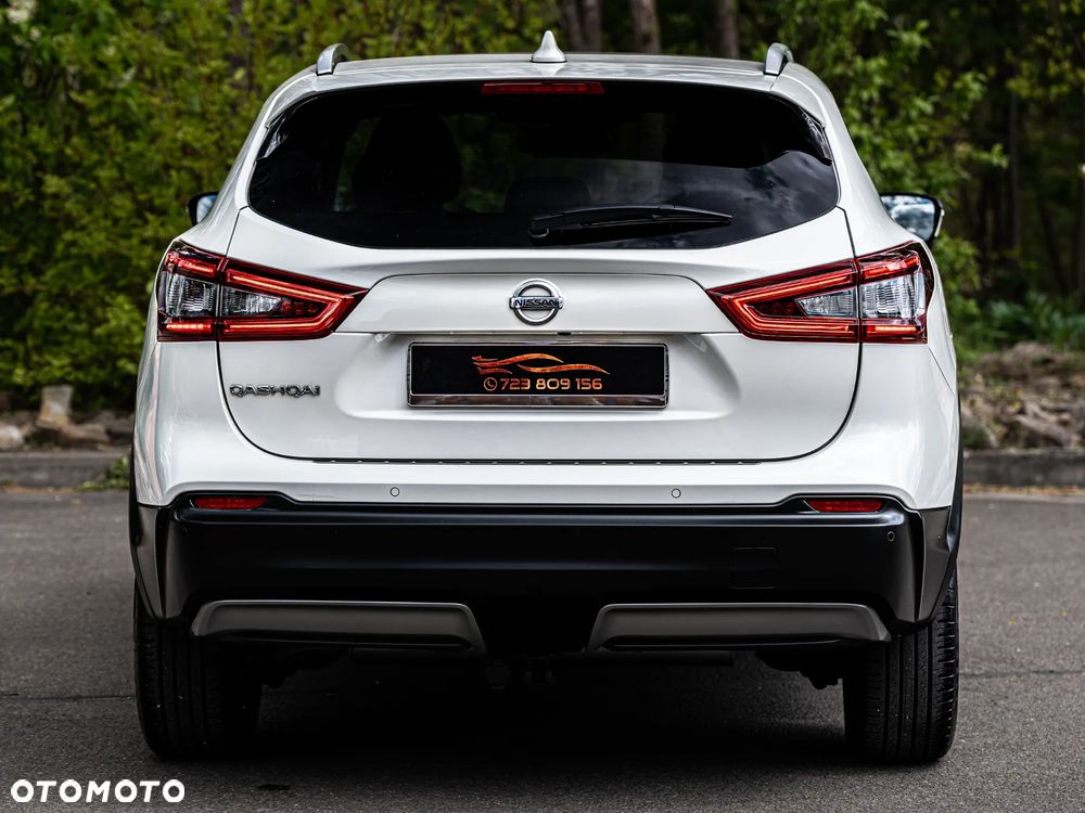 Nissan Qashqai 1.6 DIG-T N-Connecta - 21
