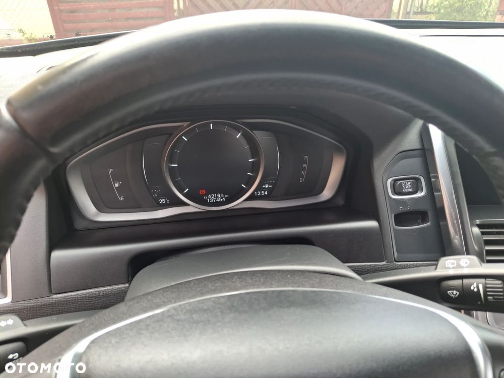 Volvo XC 60 D3 Drive-E Momentum - 12