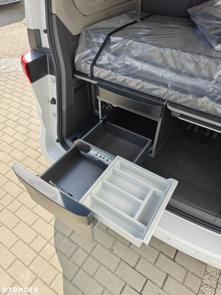 Volkswagen California - 14