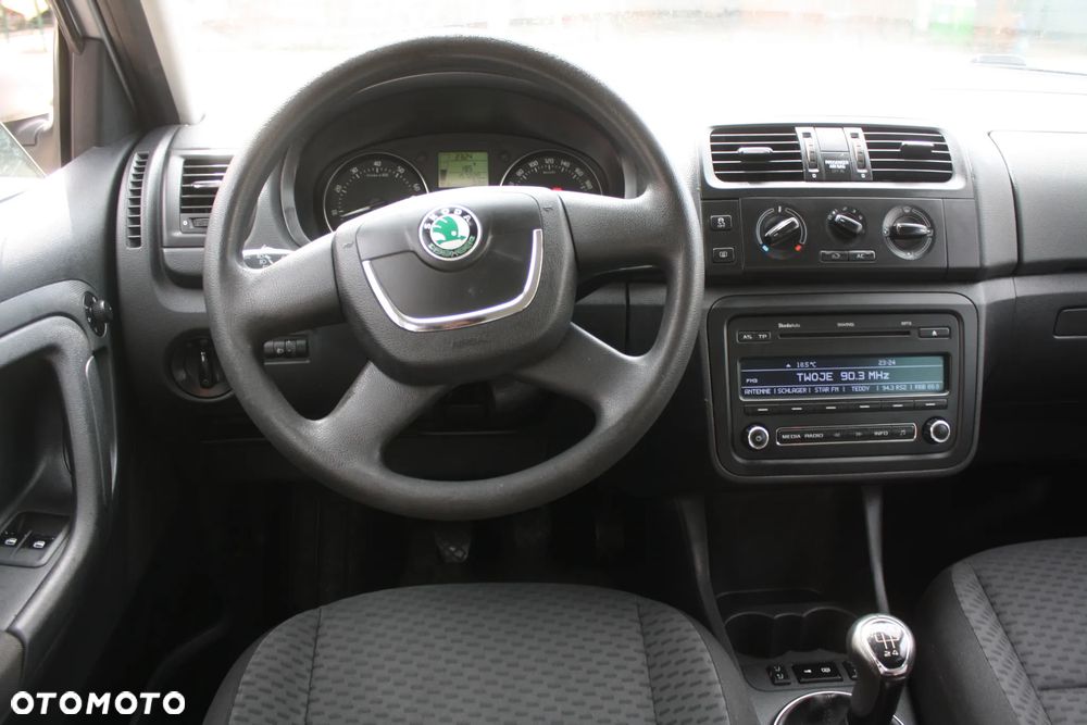 Skoda Fabia 1.4 16V Scout - 13
