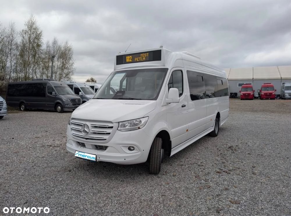 Mercedes-Benz Sprinter 519 - 8