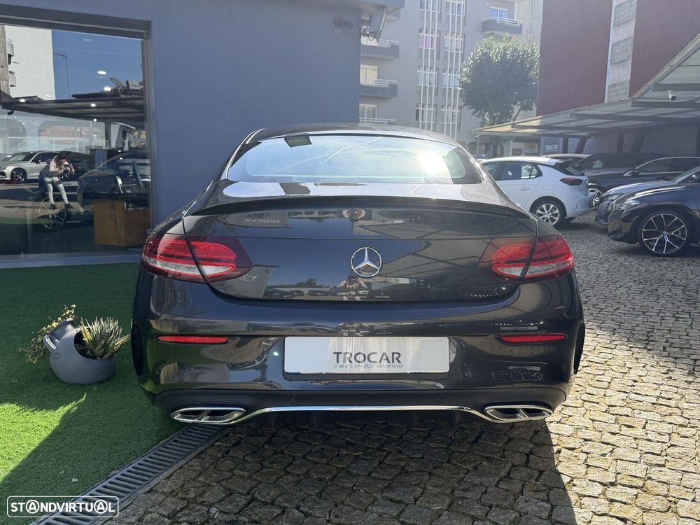 Mercedes-Benz C 220 d AMG Line - 18