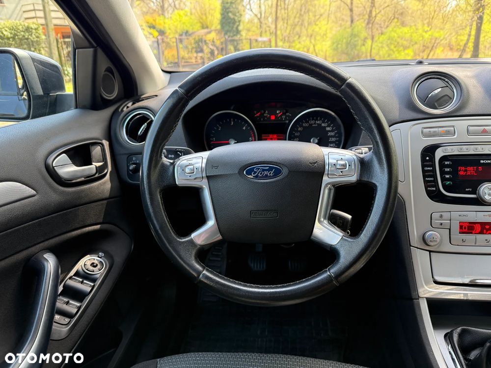 Ford Mondeo 2.0 TDCi Viva Titanium - 20