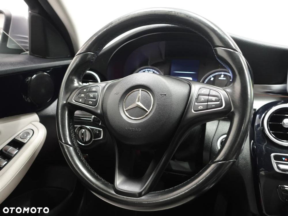 Mercedes-Benz Klasa C 180 (BlueTEC) d T - 38