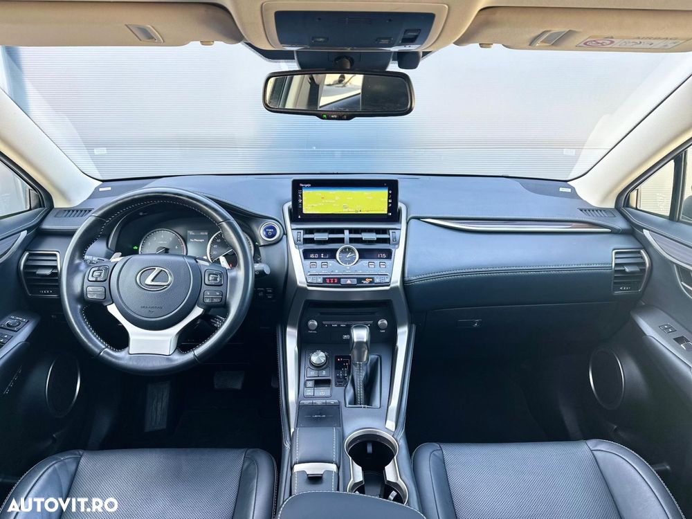 Lexus Seria NX 300h AWD Luxury - 27