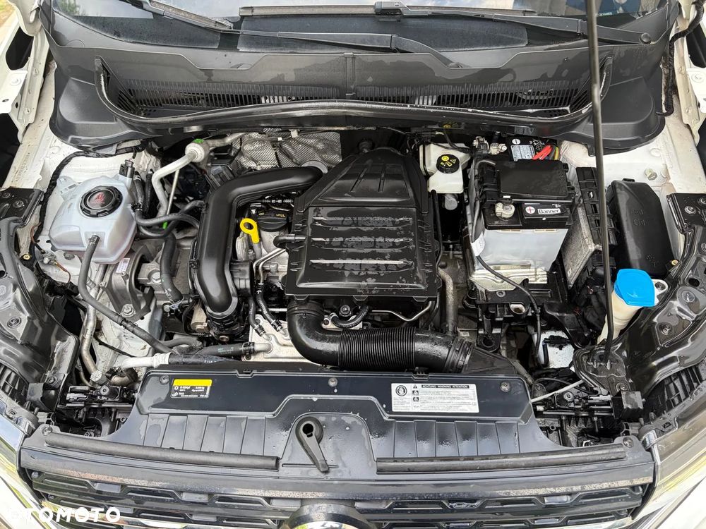 Volkswagen T-Cross - 28