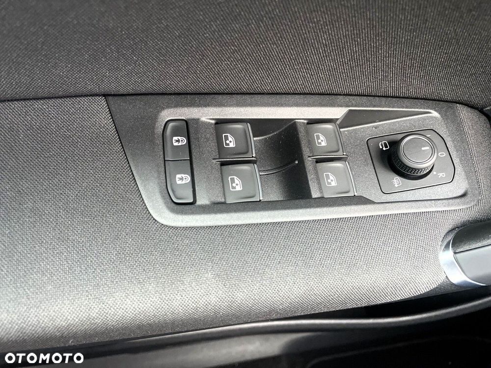 Volkswagen Touran 1.5 TSI EVO Highline DSG - 34