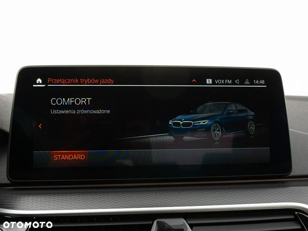 BMW Seria 5 530d xDrive mHEV M Sport sport - 23