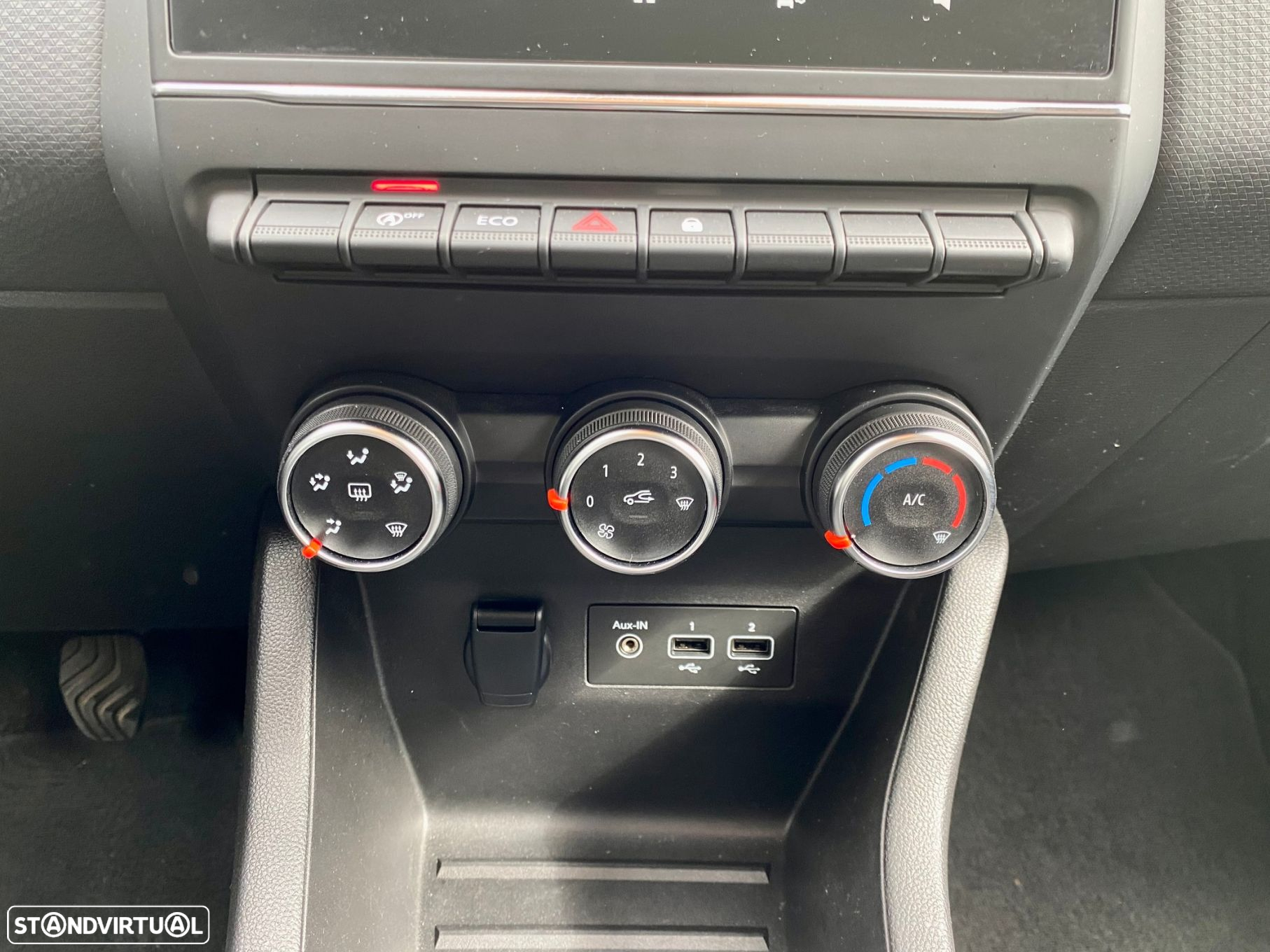 Renault Clio 1.5 Blue dCi Intens - 13