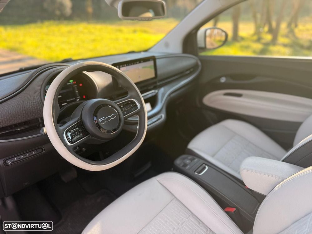 Fiat 500e La Prima - 16