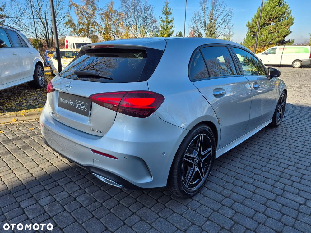Mercedes-Benz Klasa A 220 4-Matic AMG Line 7G-DCT - 11