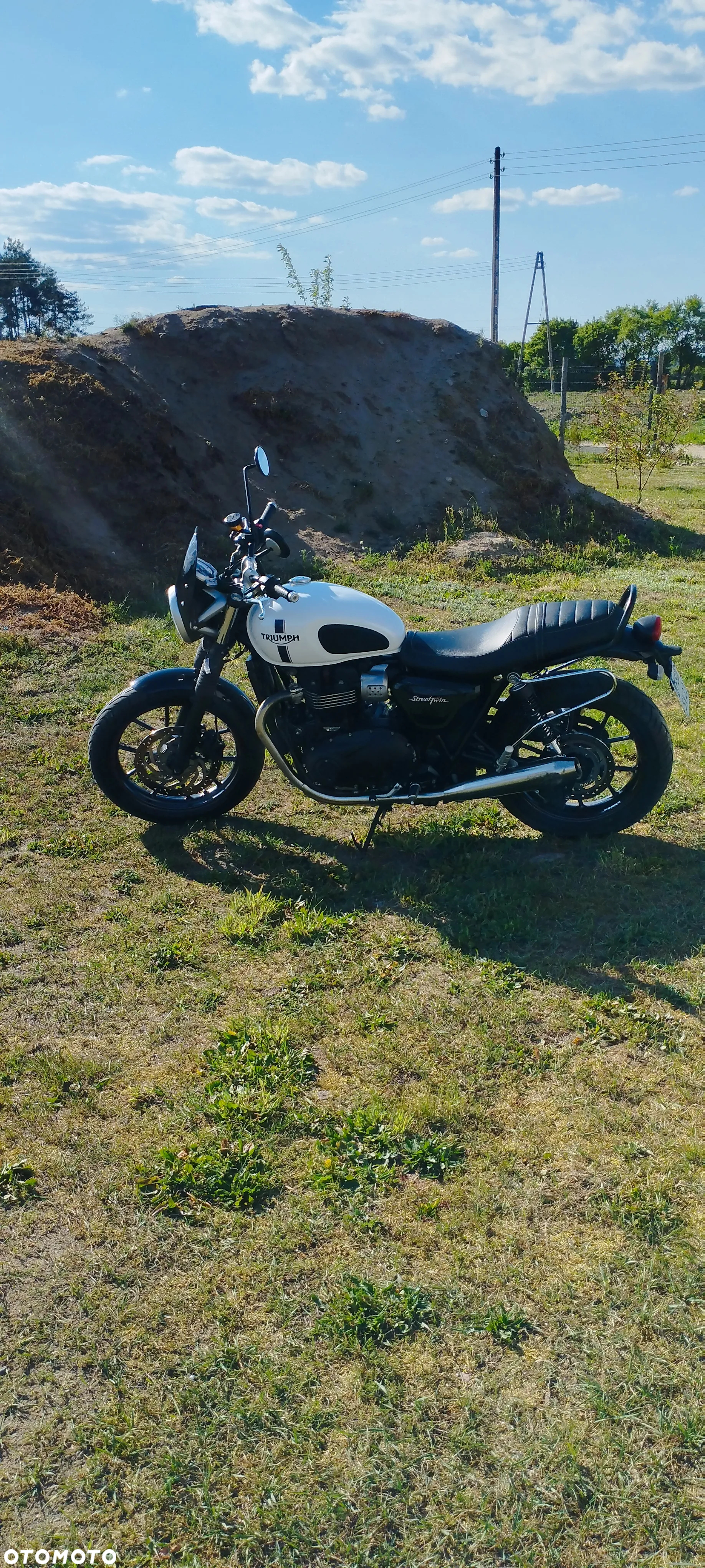 Triumph Street Twin - 6