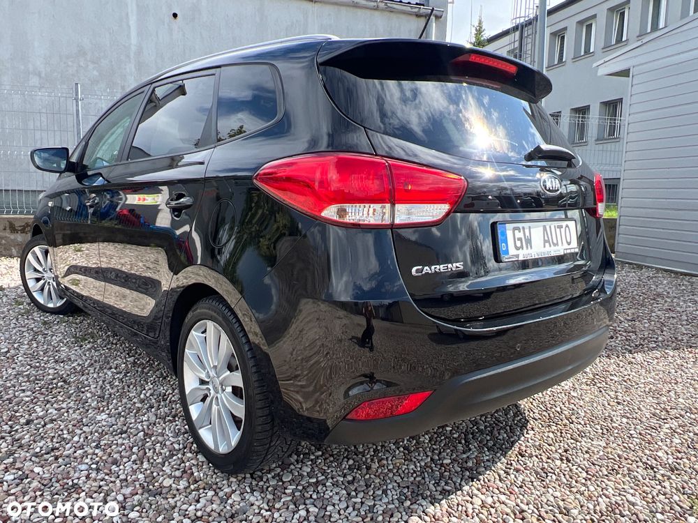 Kia Carens 1.6 GDI Edition 7 - 11