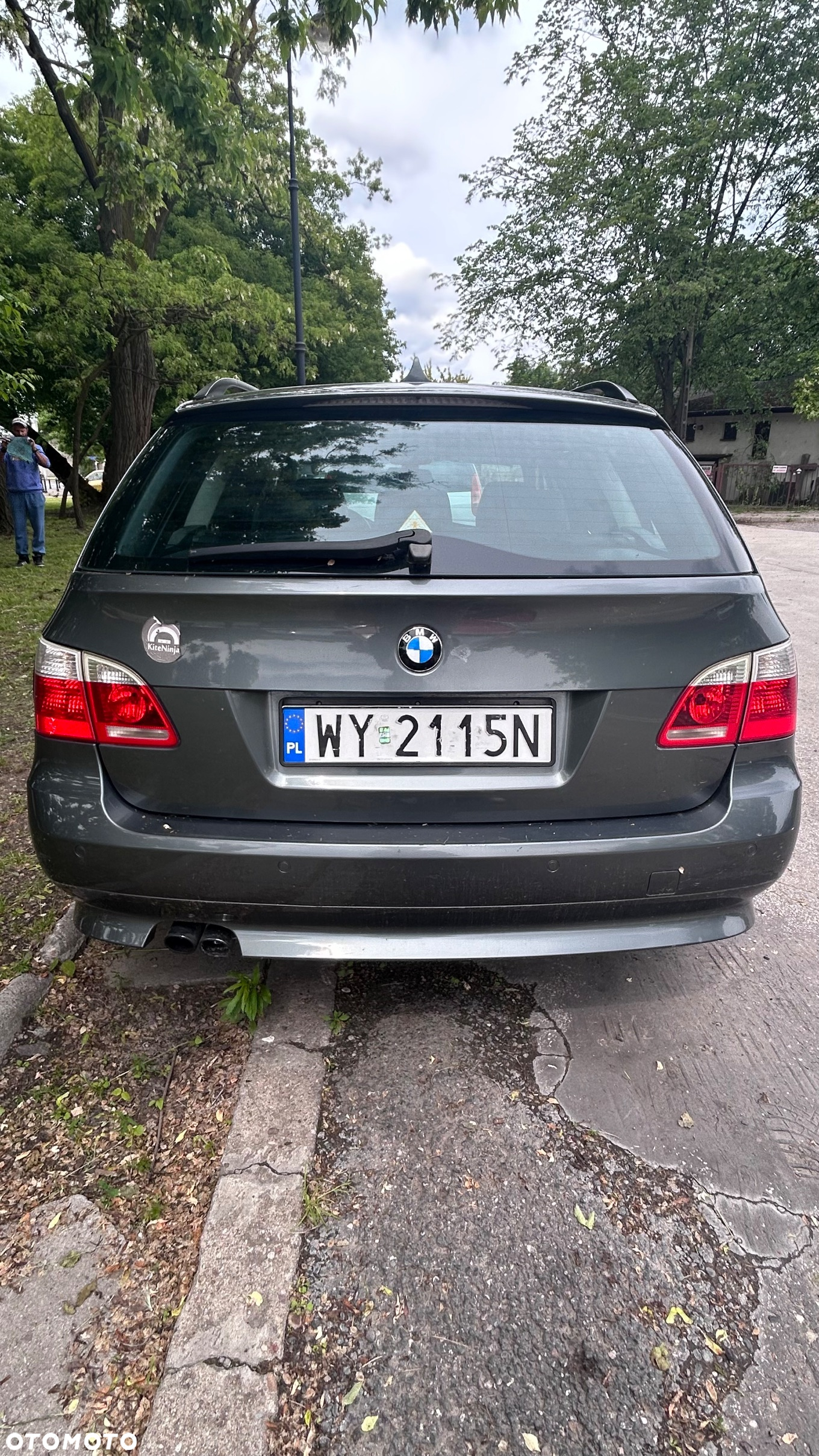 BMW Seria 5 525i Touring - 11