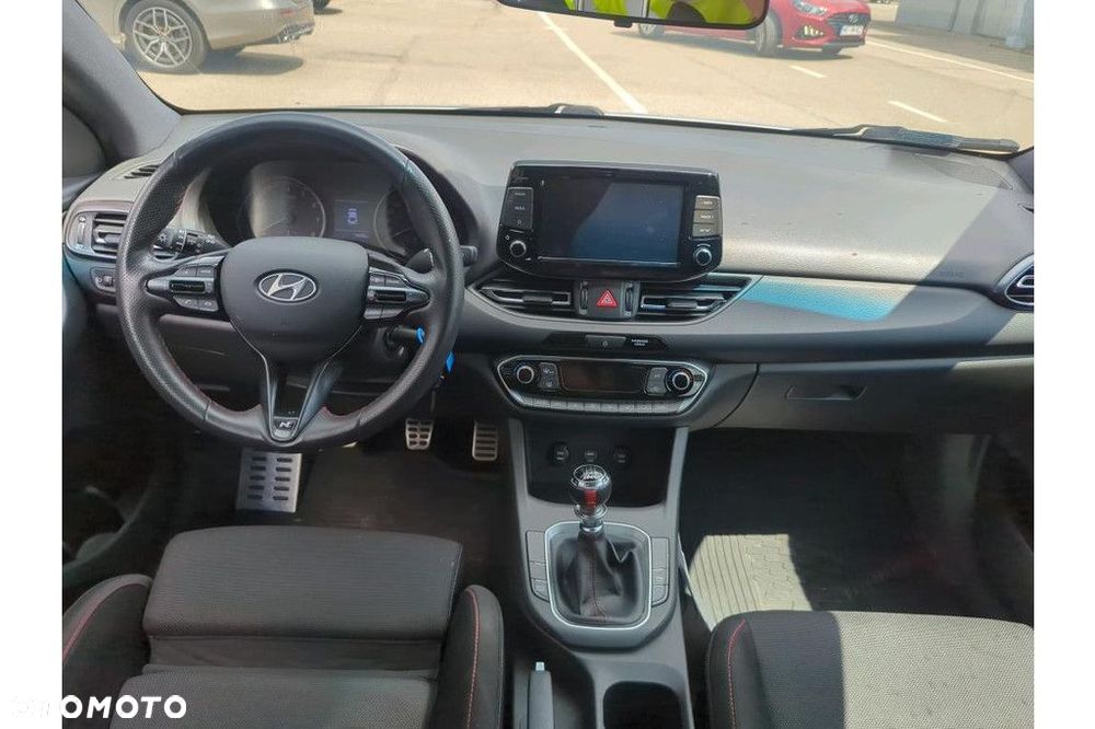 Hyundai i30 - 10