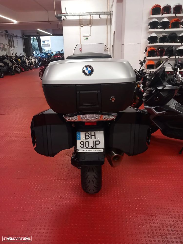 BMW R 1250 RT Triple Black 2024 - 17