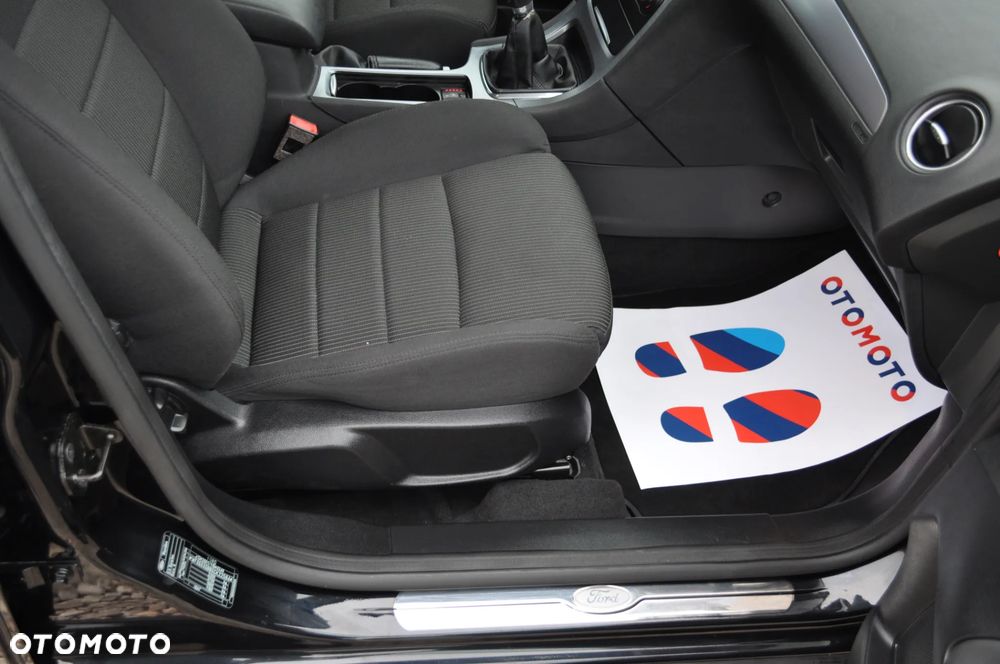 Ford Mondeo 2.0 Viva Titanium - 33