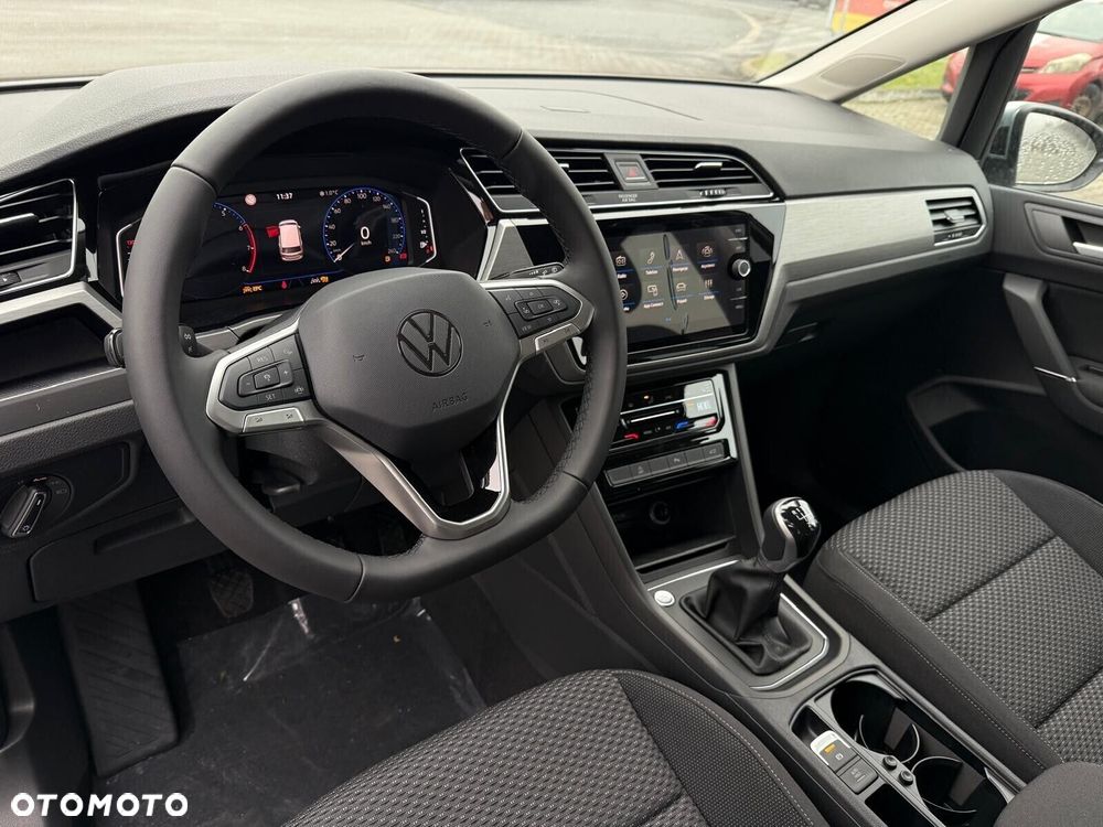 Volkswagen Touran 1.5 TSI EVO Comfortline Plus - 16