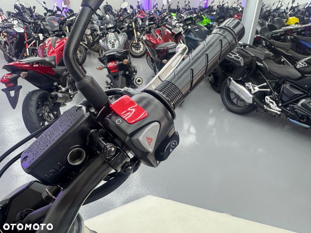 Honda CB - 25