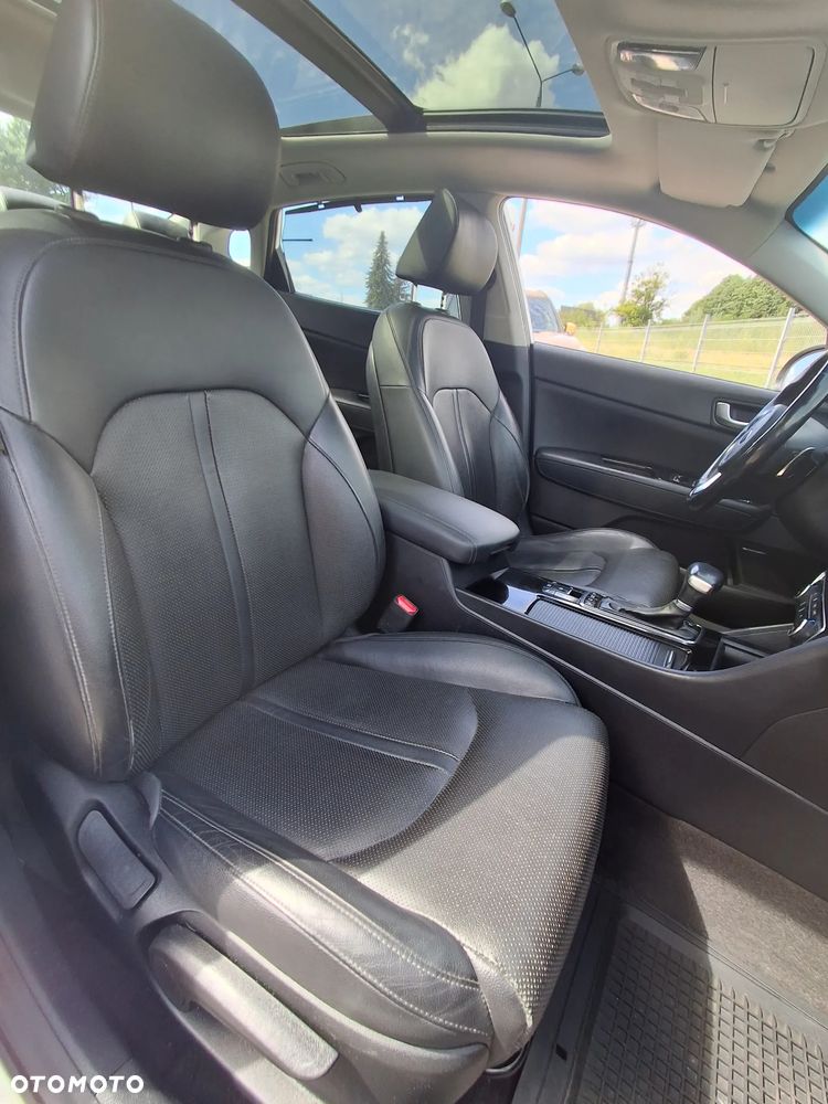 Kia Optima 1.7 CRDI L DCT - 32