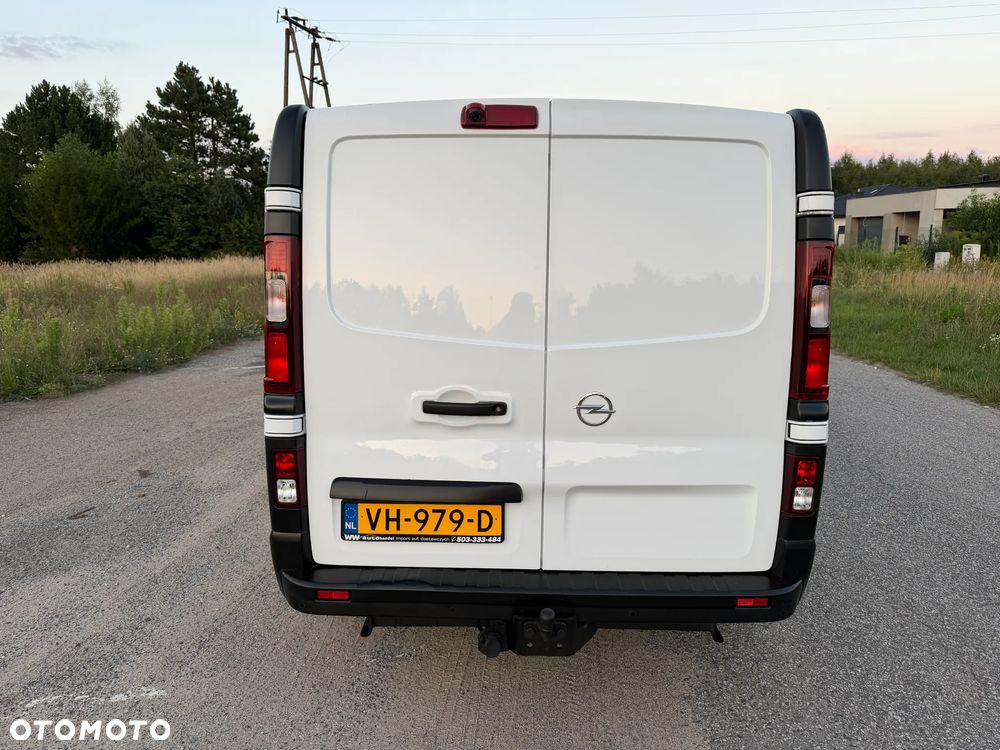 Opel VIVARO*LED*klima*drzwi 270" tylnie*Car Play*dobre auto! - 16