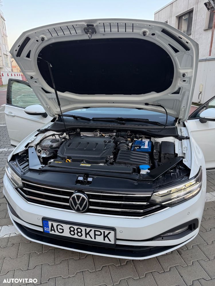 Volkswagen Passat Variant 2.0 TDI SCR DSG - 14