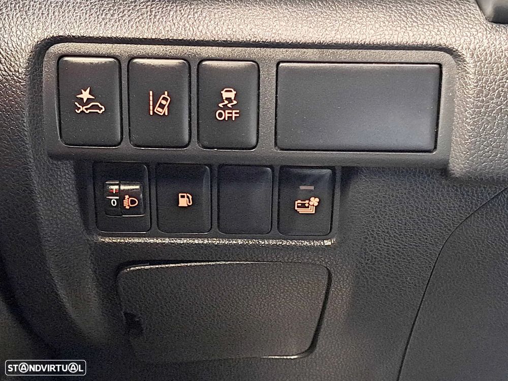 Mitsubishi Eclipse Cross - 10