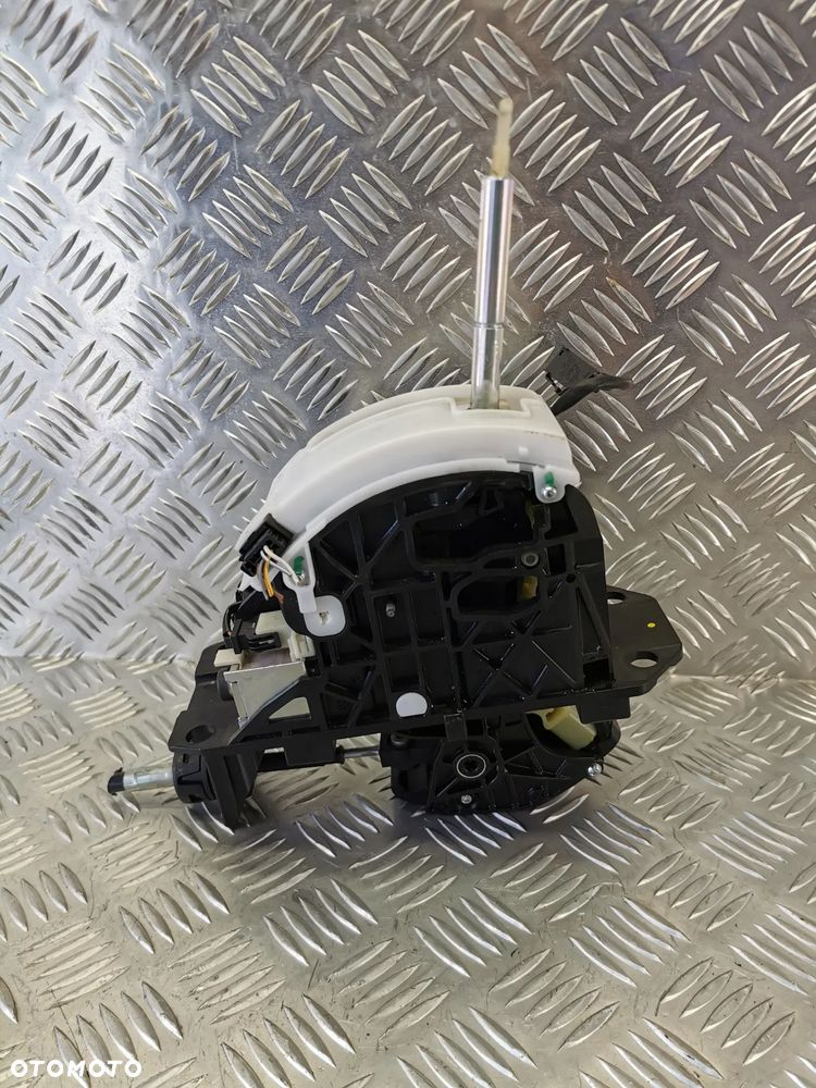 VW TOUAREG 7P 10-18R MECHANIZM WYBIERAK BIEGOW LEWAREK 7P2713041 C 7P2713041C ANGIELSKI - 4