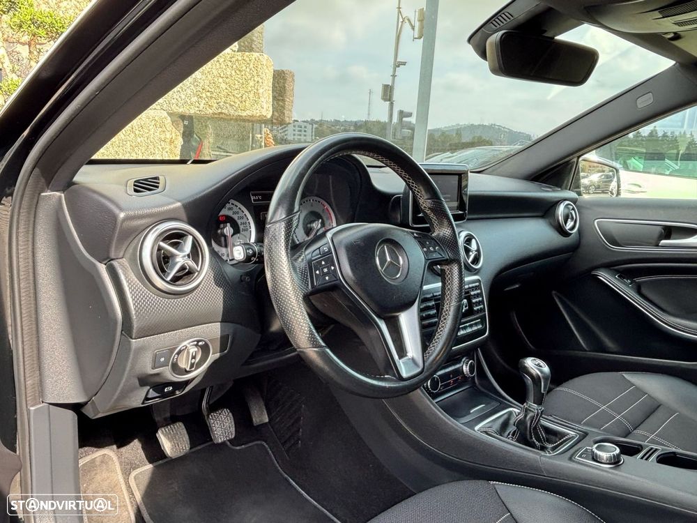 Mercedes-Benz A 180 - 6