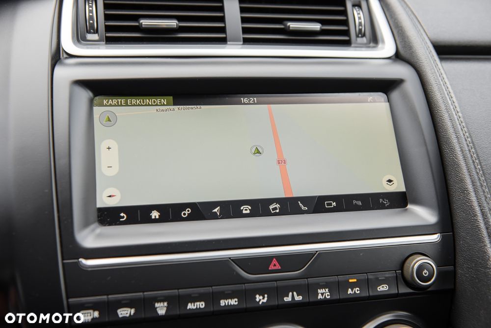 Jaguar E-Pace D180 AWD R-Dynamic SE - 21