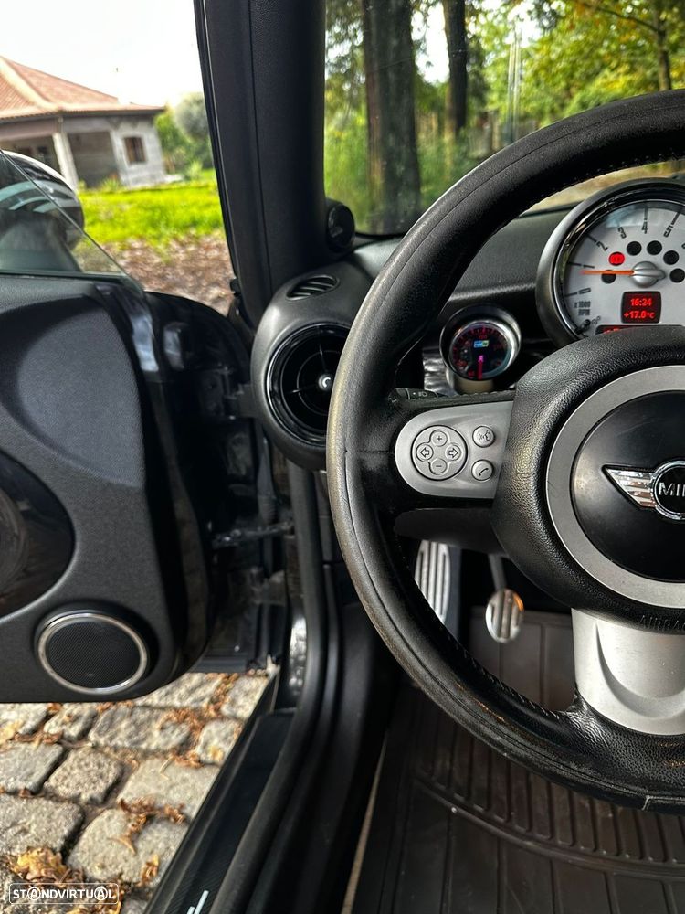 MINI Clubman John Cooper Works - 16